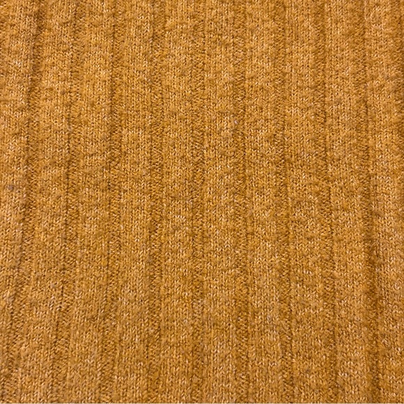 SO Gold Ribbed Cropped Slouchy Sweater M - Picture 4 of 9